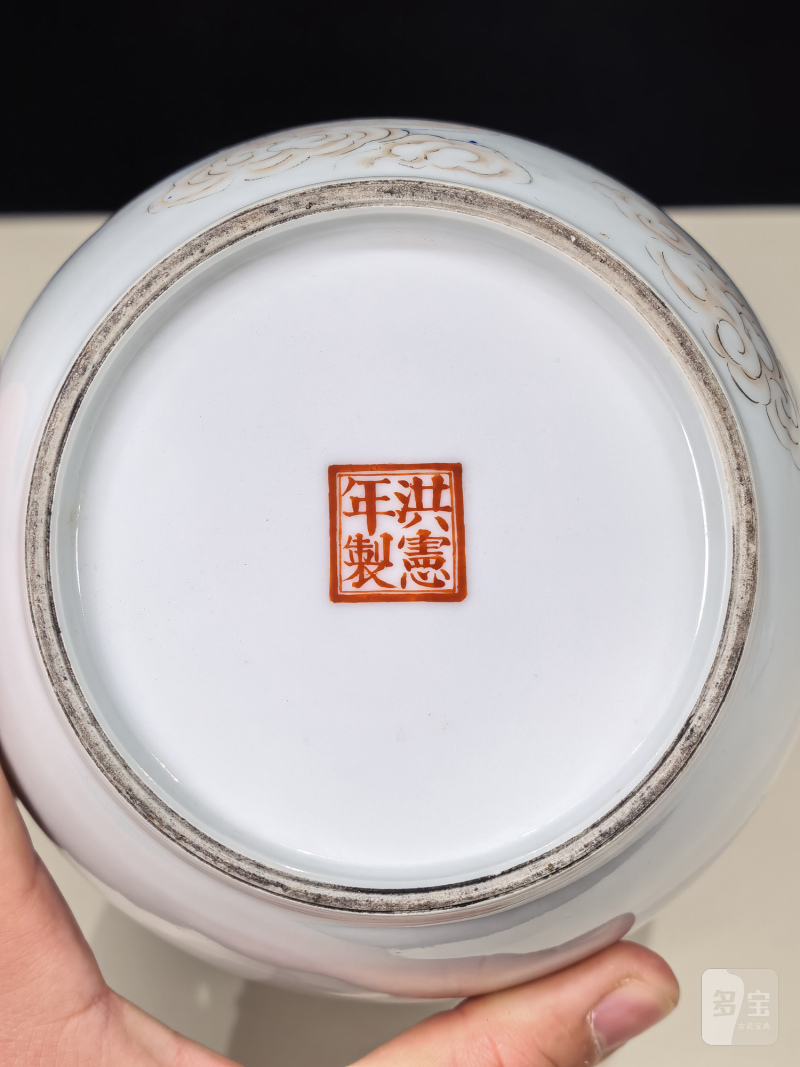 民国 粉彩牛郎织女图灯笼瓶 - 图12
